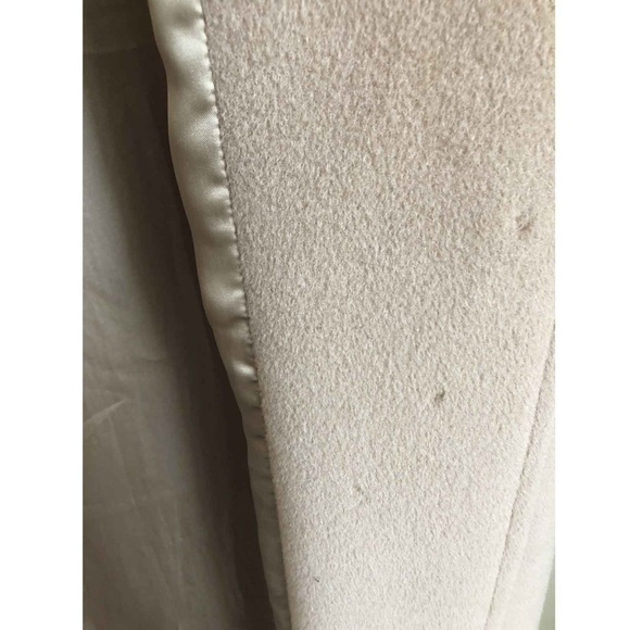 Max Mara Women’s Long Button Coat Side Slits Sz 2 - Picture 7 of 8